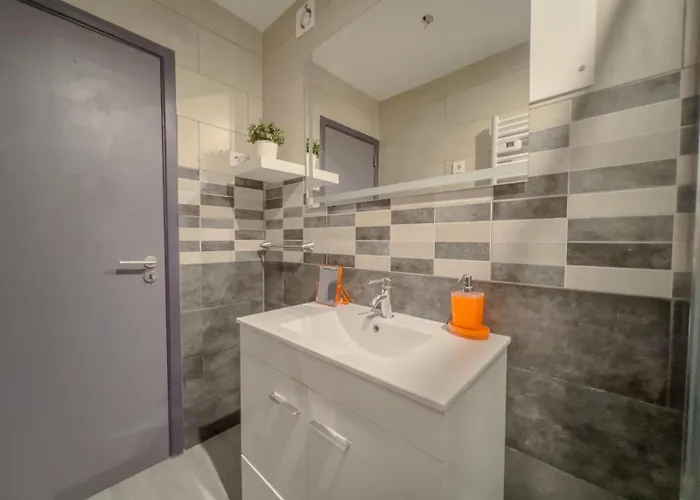 بيت ضيافة Staysanto In لوريس