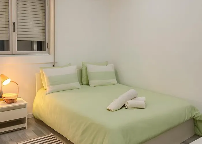 Staysanto In Pensión Loures